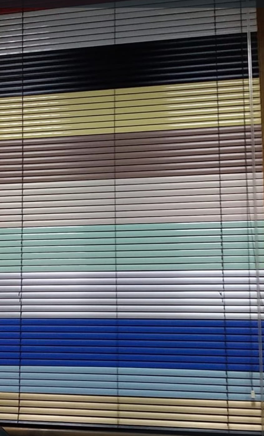 ستائر افقيه معدنيه